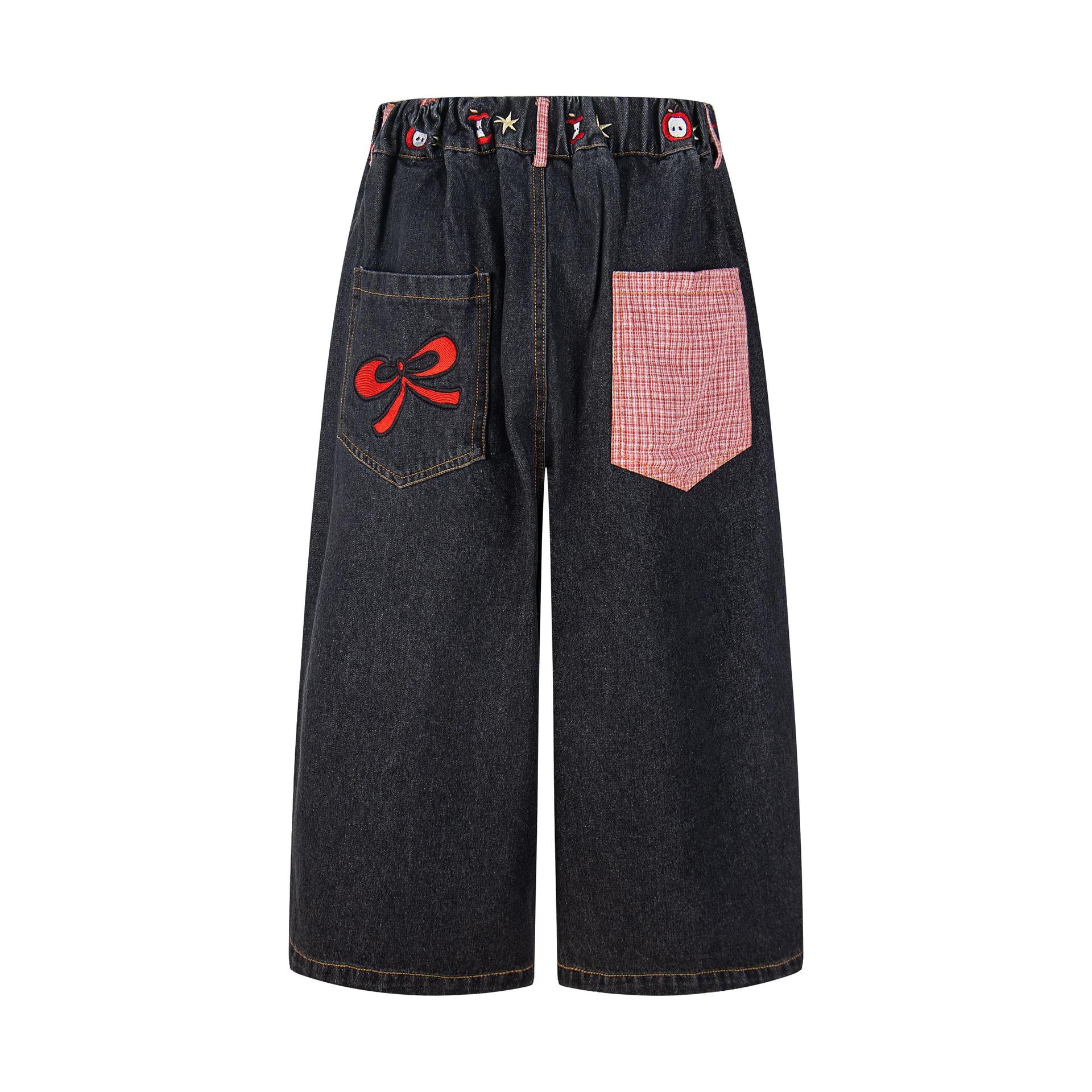 Sausage dog embroidered denim shorts