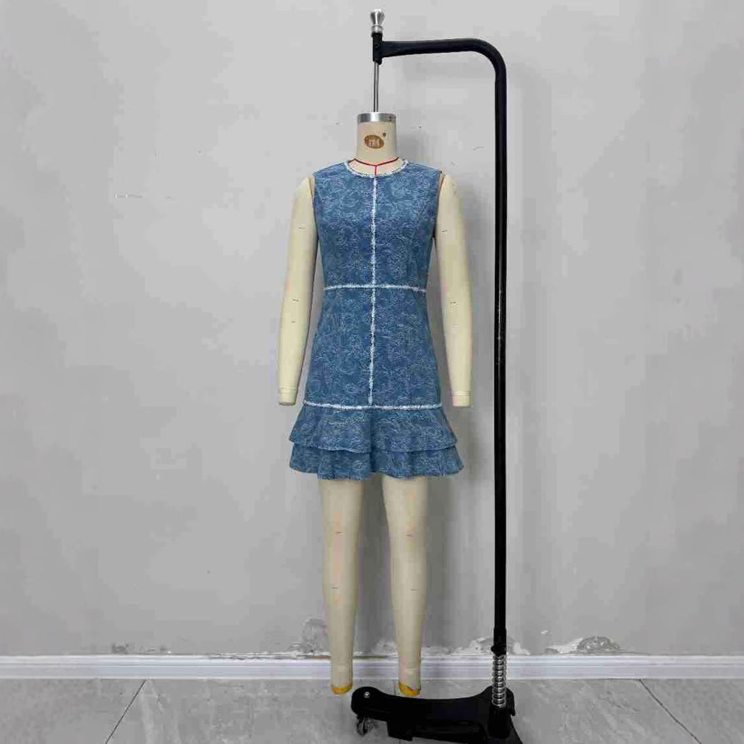 Sleeveless blue white printed denim blue dress